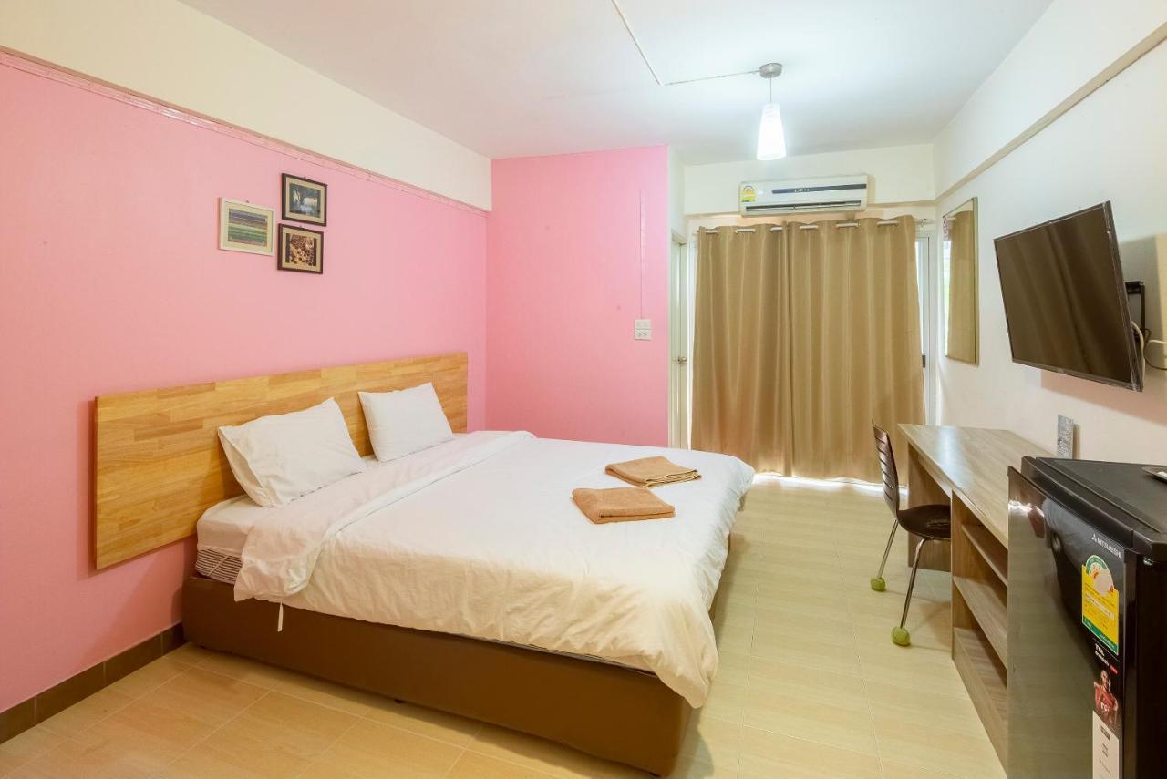 Gems Park Don Mueang Airport And Bts Otel Bangkok Dış mekan fotoğraf