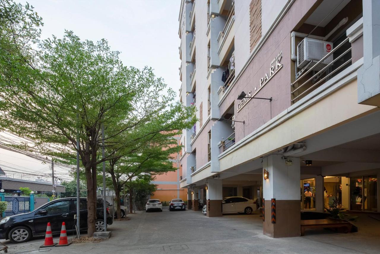 Gems Park Don Mueang Airport And Bts Otel Bangkok Dış mekan fotoğraf